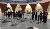 بازدید و غبارروبی مزار شهدا توسط رئیس، معاونین و همکاران مرکز تحقیقات به مناسبت هفته دولت