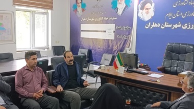 جلسه هم‌اندیشی ارتقای کیفیت بذور گندم و جو در دهلران برگزار شد